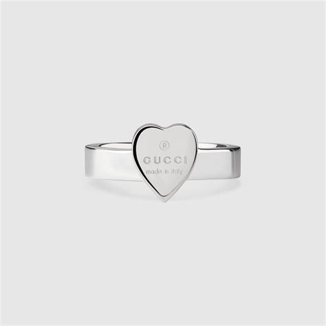 anello gucci 1000|Anello Gucci Trademark Ovale YBC797033001 Ring Argento .